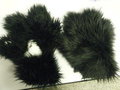 Nikolia hand paws