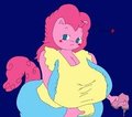Pinkie Makeing Pies 