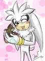 Silver loves kittens