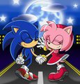 Hand In Hand by sonictopfan